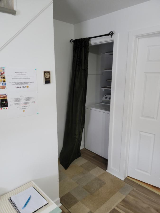 Downtown Apartment Next To Highway Netflix+Wifi Edmundston Buitenkant foto